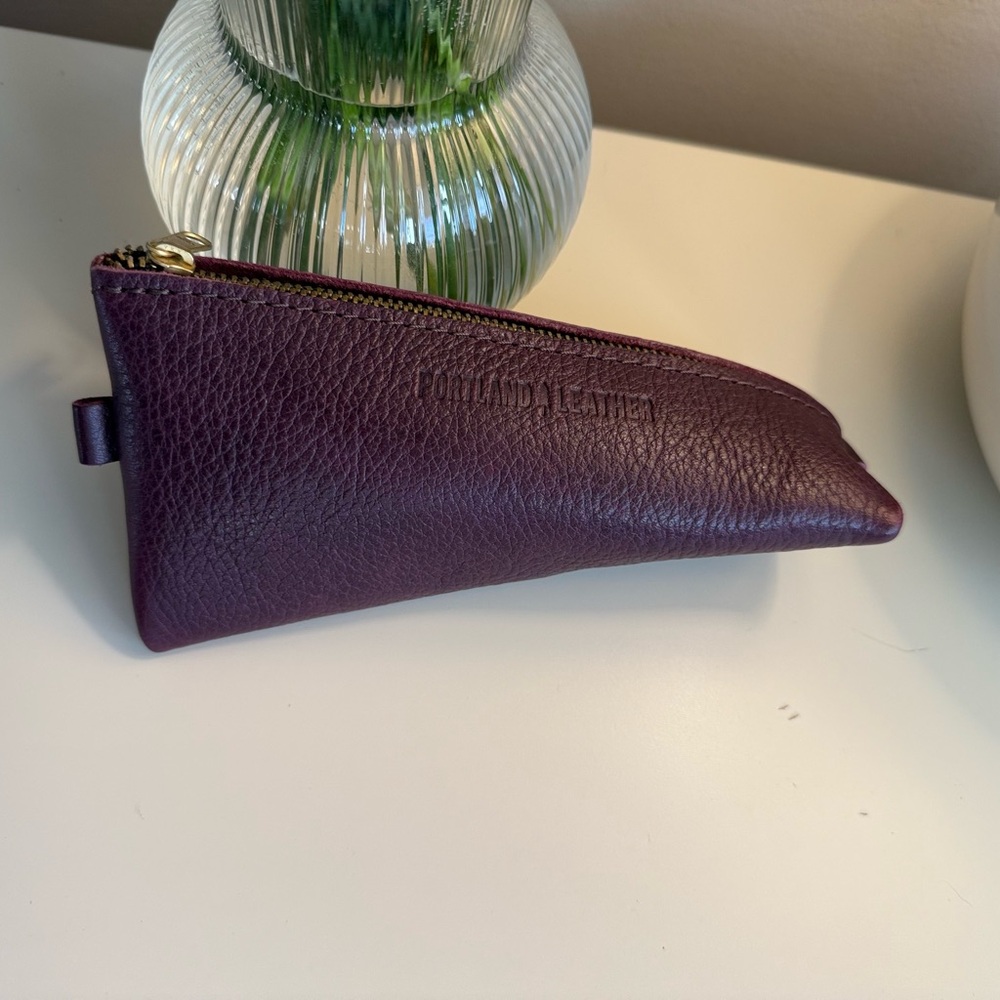 Portland Leather Goods- Alpine Pouch Plum